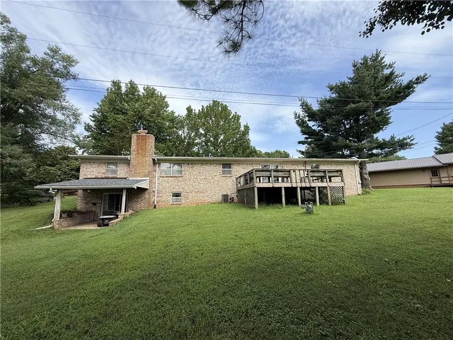607 Skyline Drive, Harrison, AR 72601 - #2