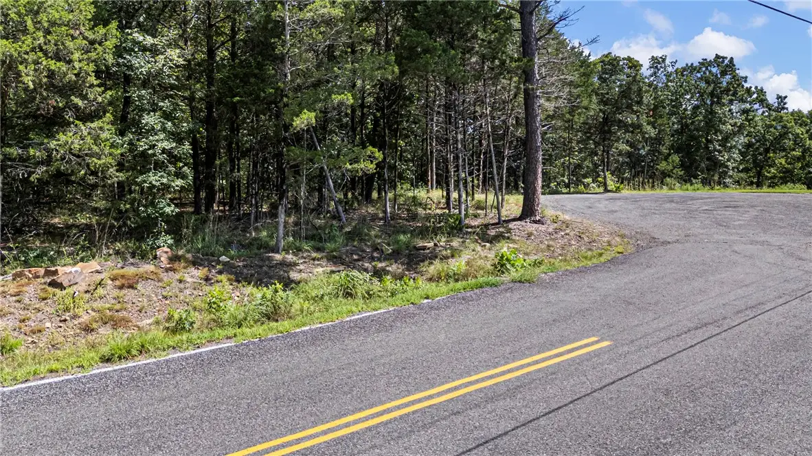553 Apple Lane, Russellville, AR 72802 - #1