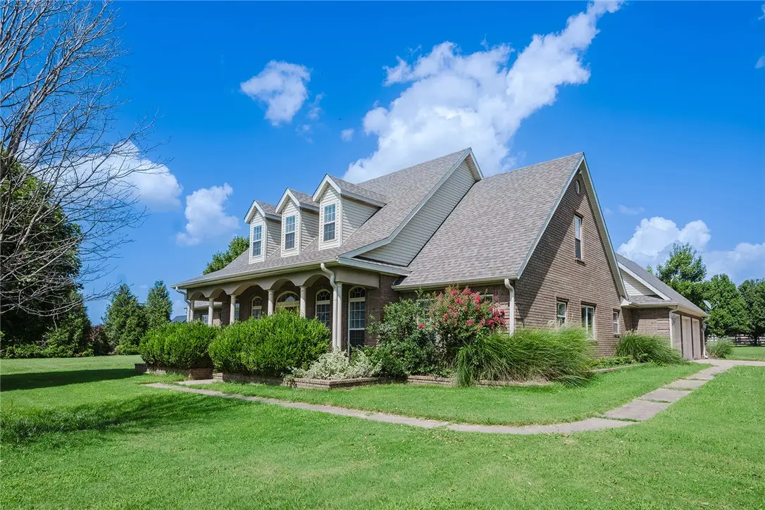18710 Strawberry Plant Road, Fayetteville, AR 72704 - #1