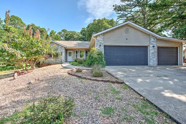 4 Sarum Lane, Bella Vista, AR 72714