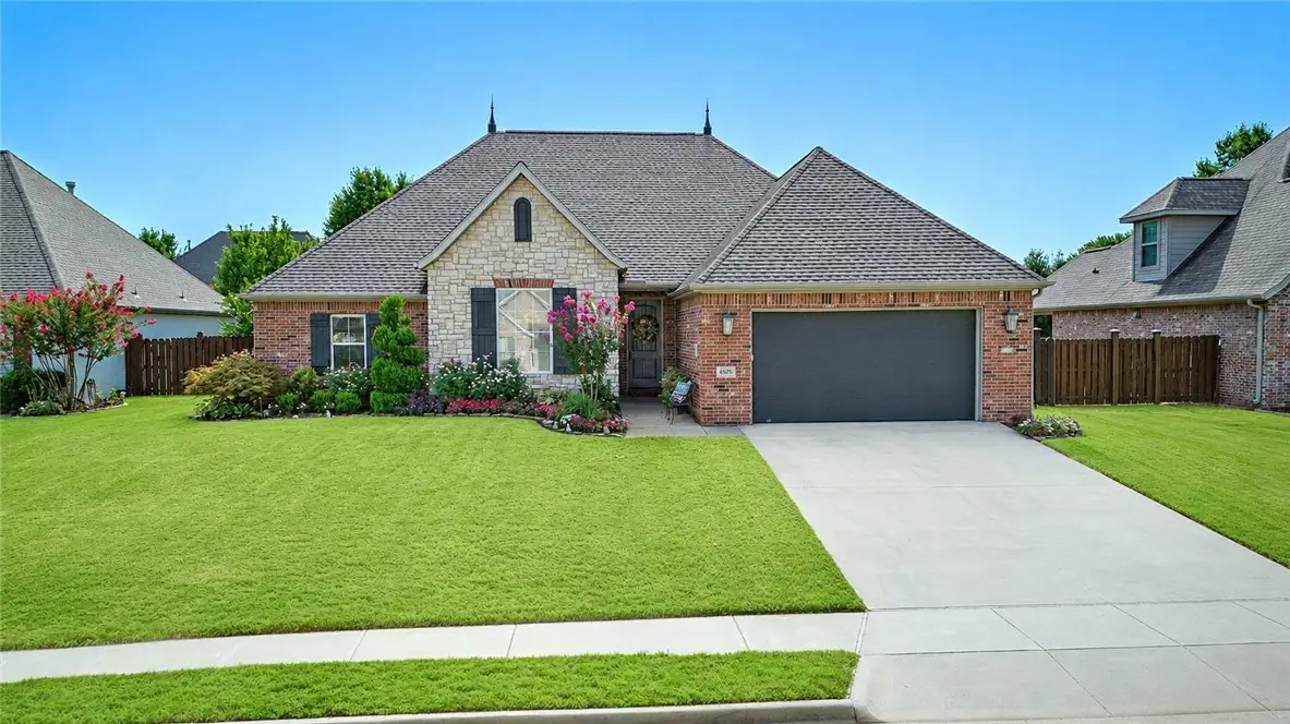 6505 S 36th Street, Rogers, AR 72758 - #1