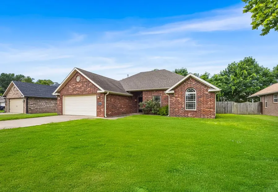 2881 N Bermuda Avenue, Fayetteville, AR 72704 - #1