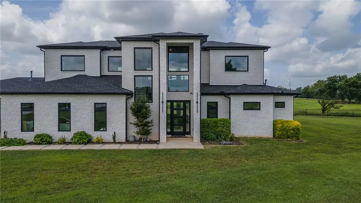 10796 Grand Summit Lane, Bentonville, AR 72713 - #1
