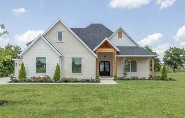 3094 Buck Avenue, Tontitown, AR 72762