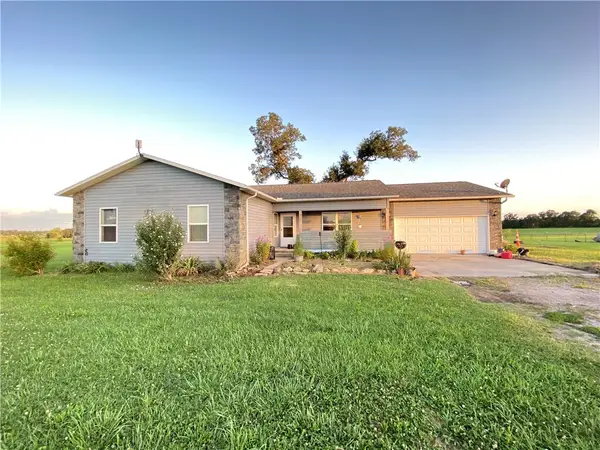 261 W Old Carpenter Lane, Harrison, AR 72601
