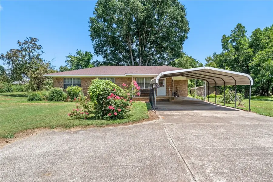 1304 N Main Street, Mulberry, AR 72947 - #2