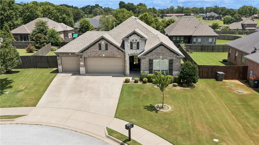 404 Orchard Circle, Cave Springs, AR 72718 - #2