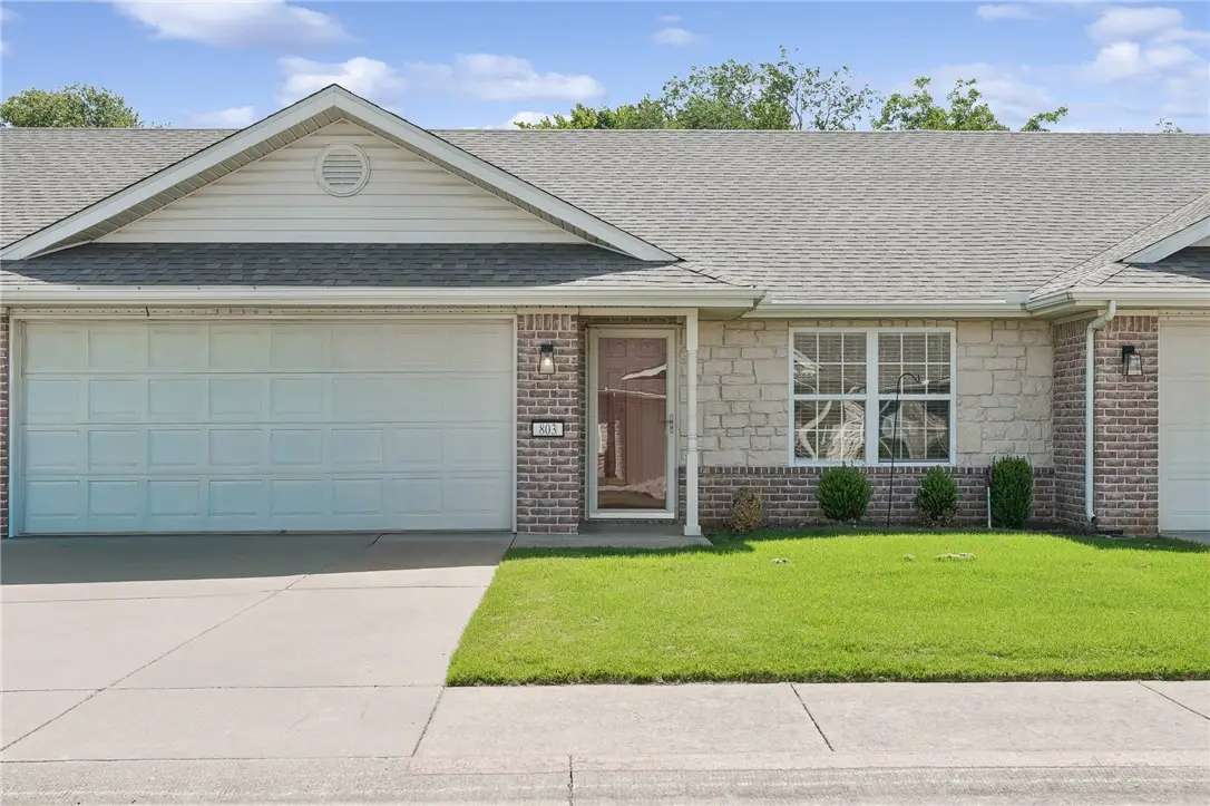 803 N 19th Street, Rogers, AR 72756 - #1