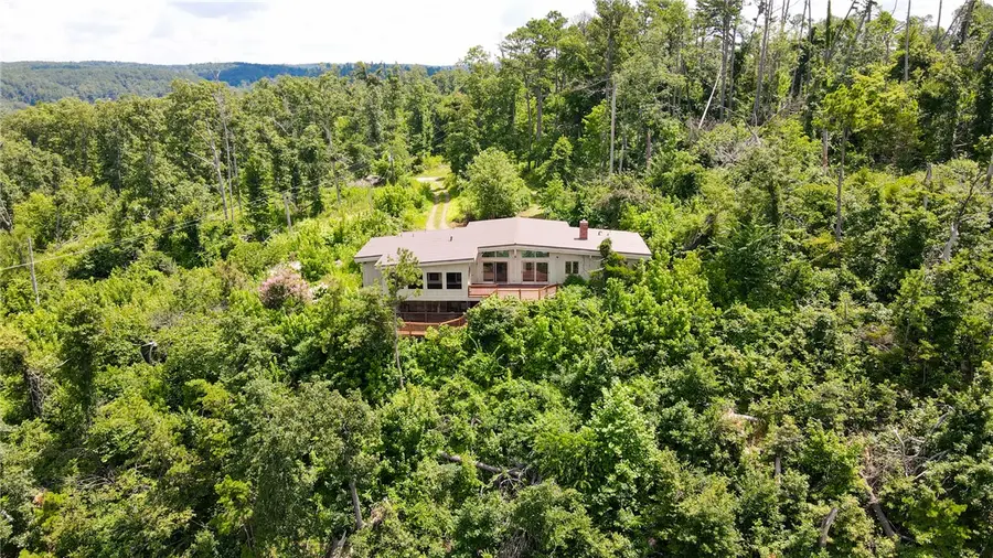 11375 High Sky Inn Road, Hindsville, AR 72738 - #2