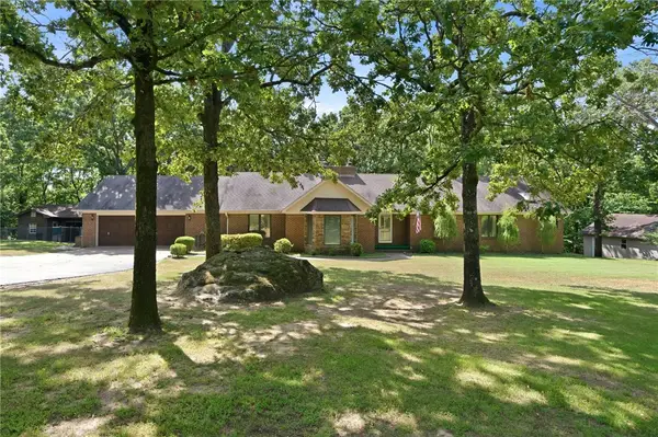 490 Quail Ridge Road, Dover, AR 72837