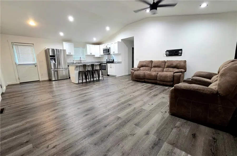 618 Beverly Drive, Harrison, AR 72601 - #3