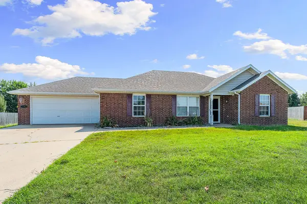 170 Washburn Drive, Pea Ridge, AR 72751
