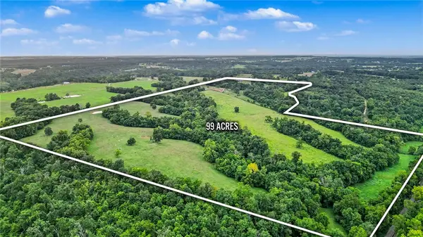 11796 Leonard Road, Gravette, AR 72736