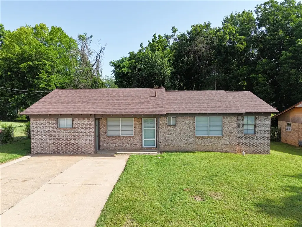 1308 Oakland Street, Clarksville, AR 72830 - #1