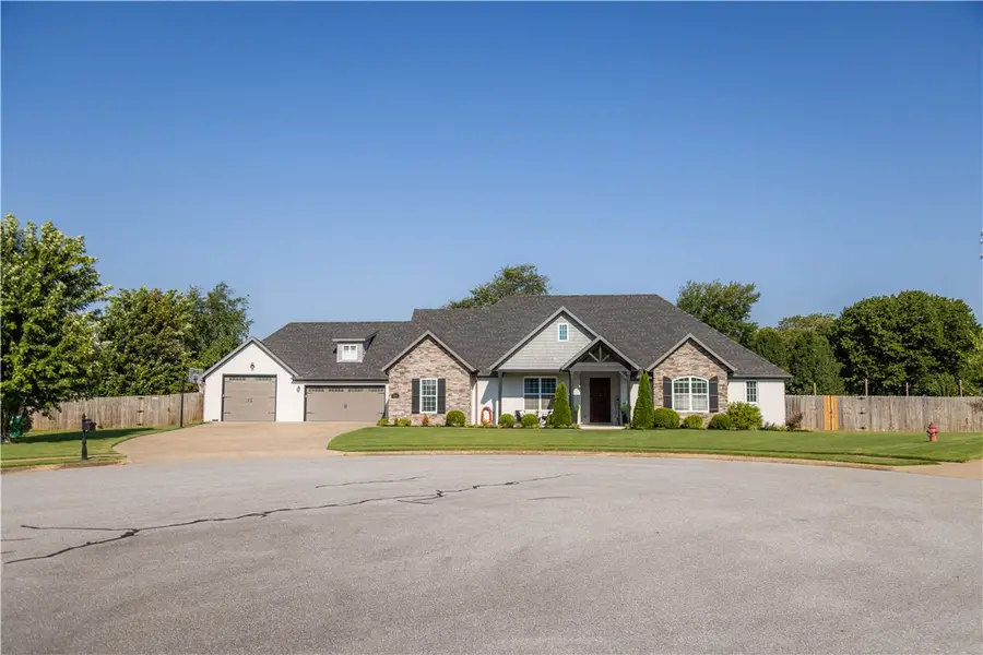 509 Waterfalls Court, Farmington, AR 72730 - #3