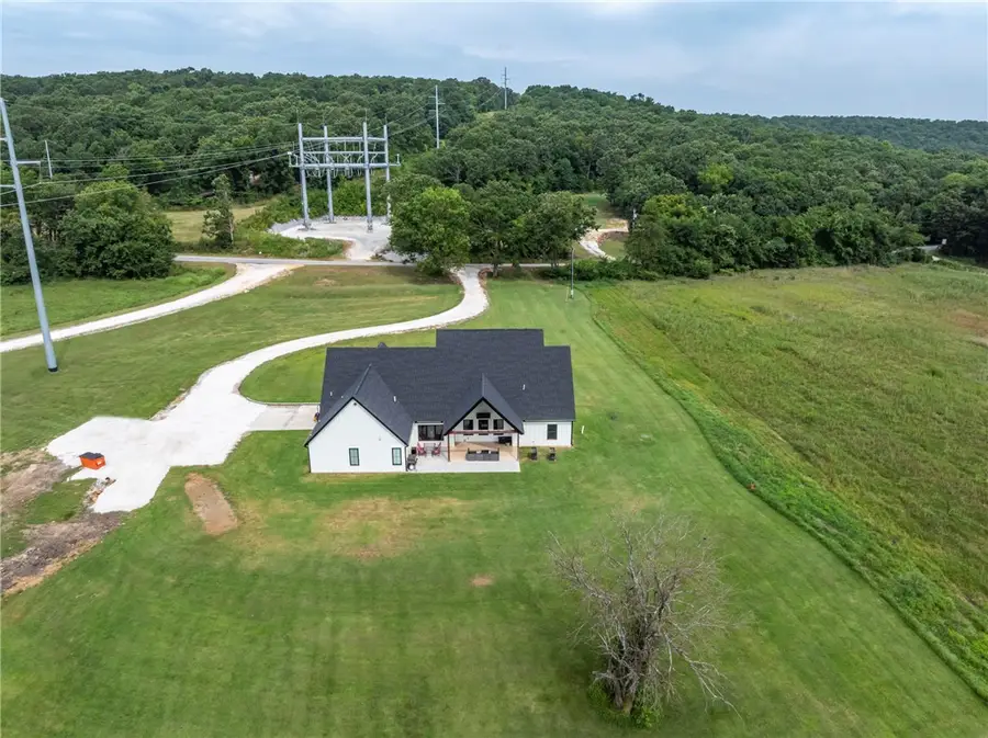 14720 N Wedington Blacktop Road, Lincoln, AR 72744 - #3