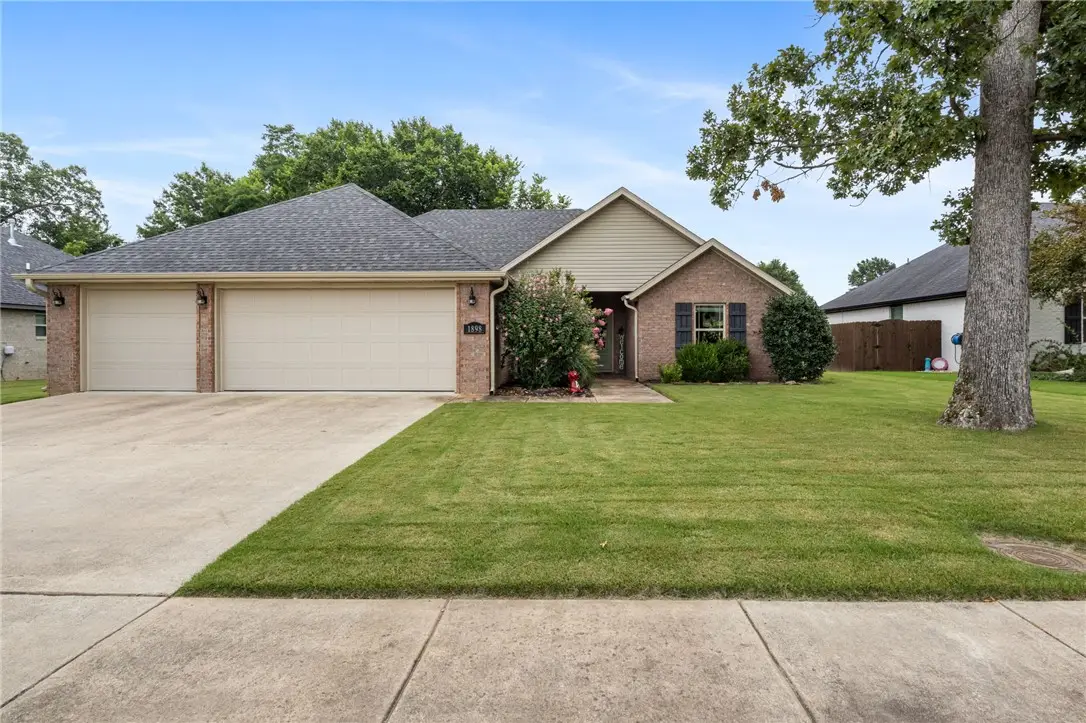 1898 S Harding Place, Fayetteville, AR 72701 - #1