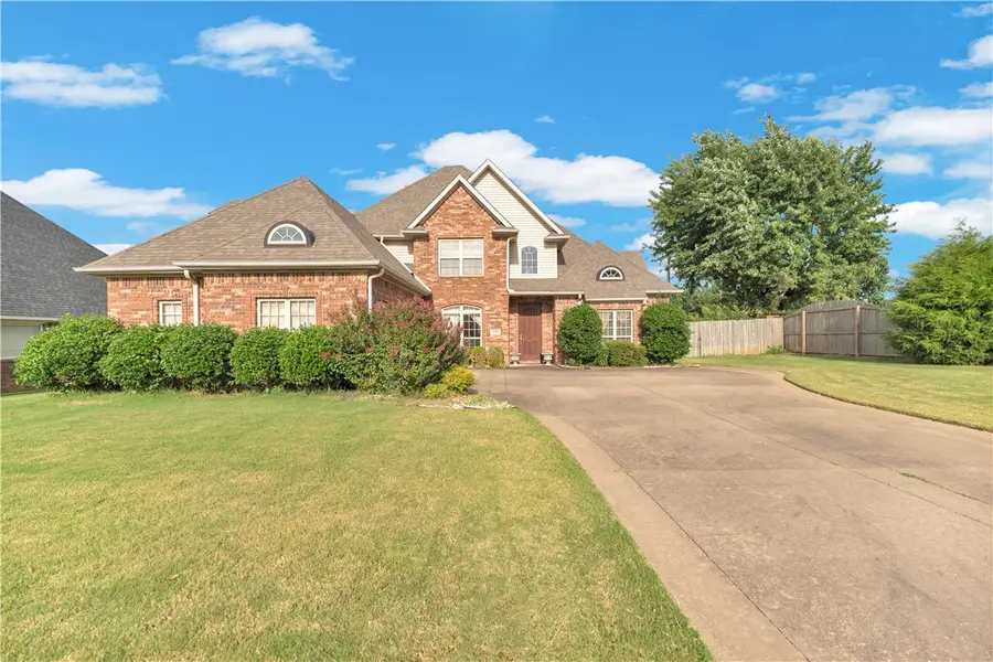 5213 42nd Street, Rogers, AR 72758 - #3