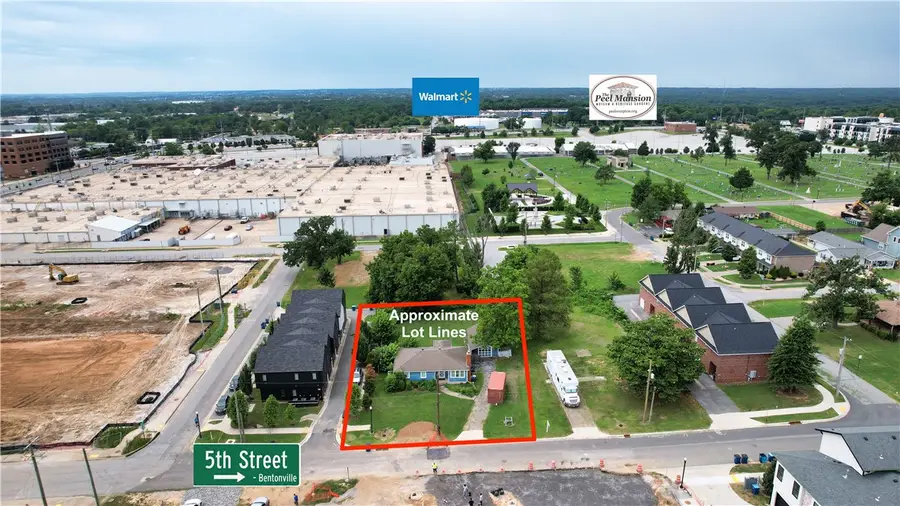 508 SW E Street, Bentonville, AR 72712 - #2