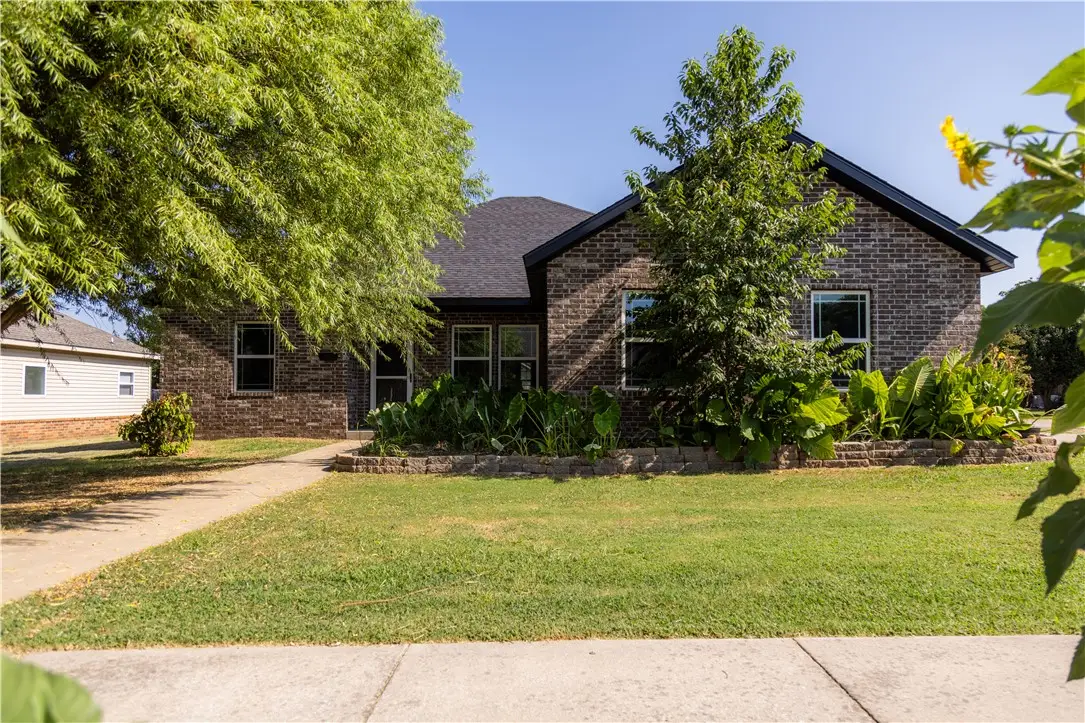 603 Teri Drive, Siloam Springs, AR 72761 - #1