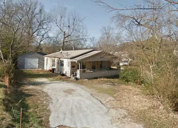 214 N Liberty Street, Harrison, AR 72601 - #1