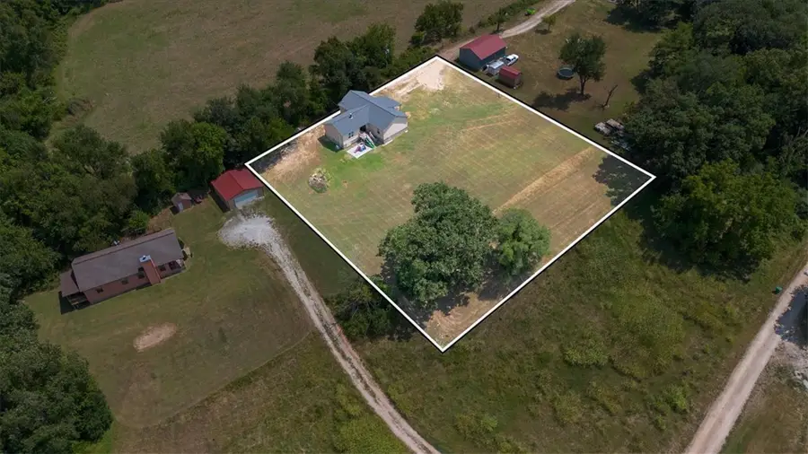 1988 W Liberty Avenue, Tontitown, AR 72762 - #2