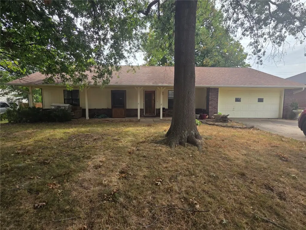1441 Amy Circle, Springdale, AR 72762 - #1