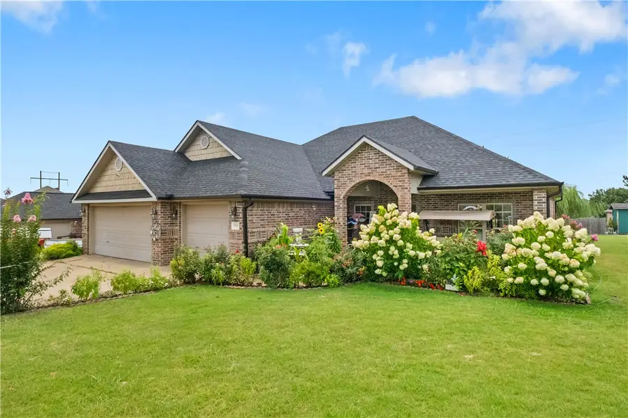 3242 Glenbrook Loop, Springdale, AR 72764 - #2