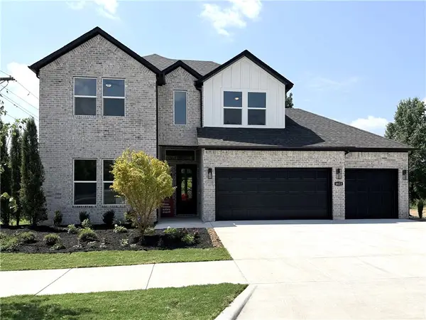 4853 W Succulent Street, Fayetteville, AR 72704