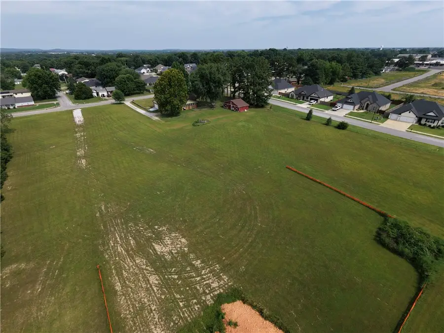 2043 Hayden Road, Pea Ridge, AR 72751 - #2