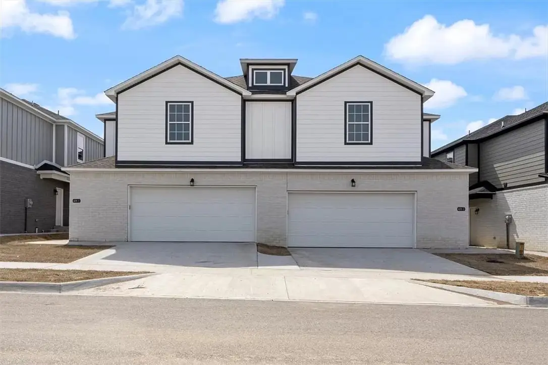 4211 W Santa Fe Square #1 & 2, Fayetteville, AR 72704 - #1