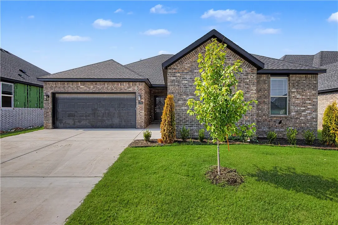 6705 Orange Avenue, Bentonville, AR 72713 - #1