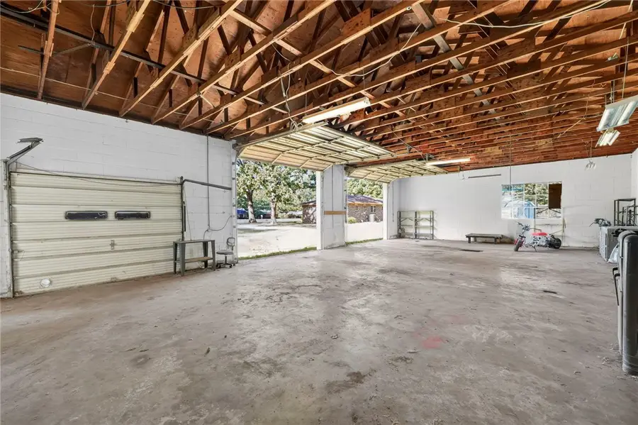 1370 Elm Springs Road, Elm Springs, AR 72762 - #2