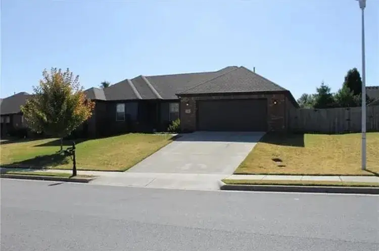 420 Trieste Drive, Centerton, AR 72719 - #2