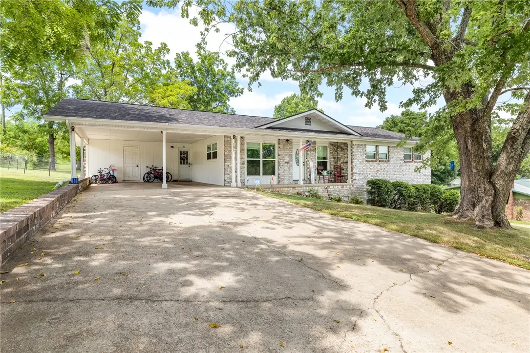 106 Graham Street, Harrison, AR 72601 - #1