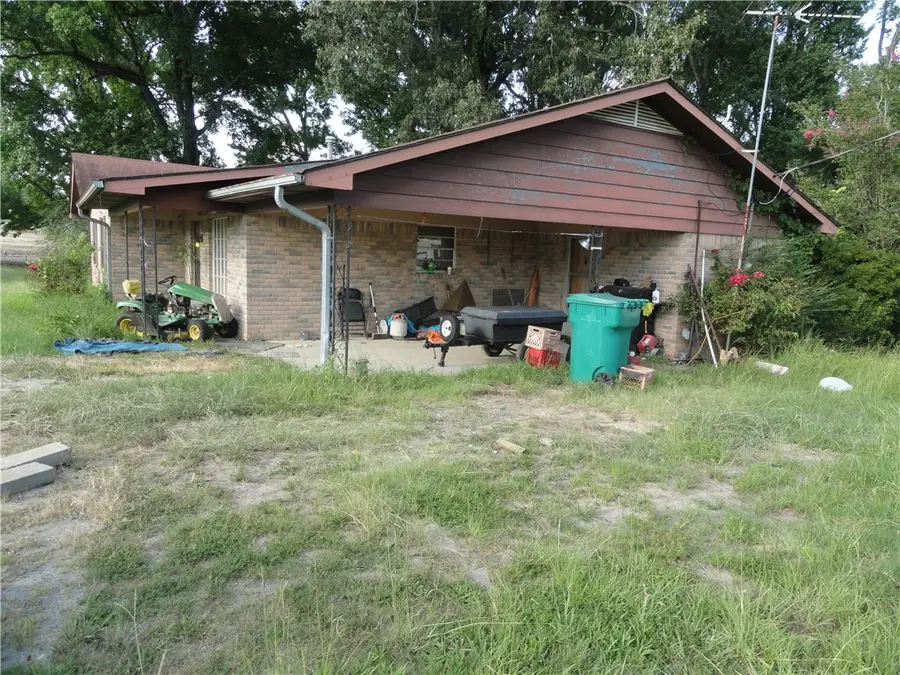 55 S Broadway Street, Damascus, AR 72039 - #3