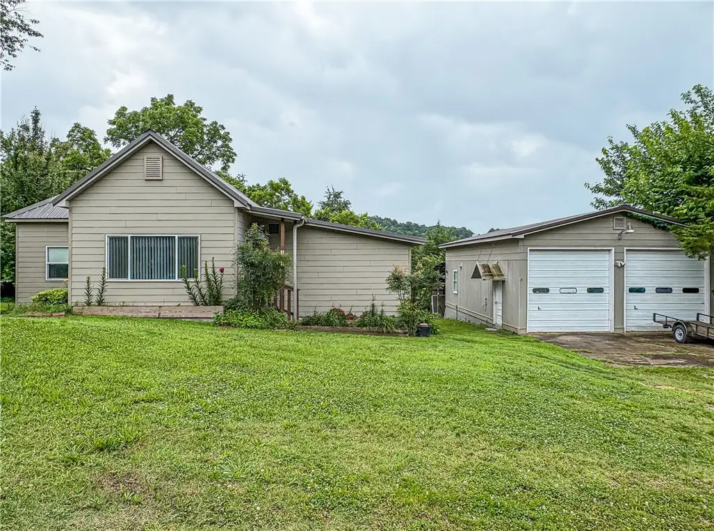 504 Mclean Avenue, Cotter, AR 72626 - #1