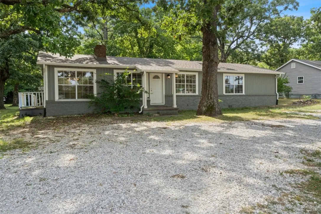 1358 N Lewis Avenue, Fayetteville, AR 72703 - #1