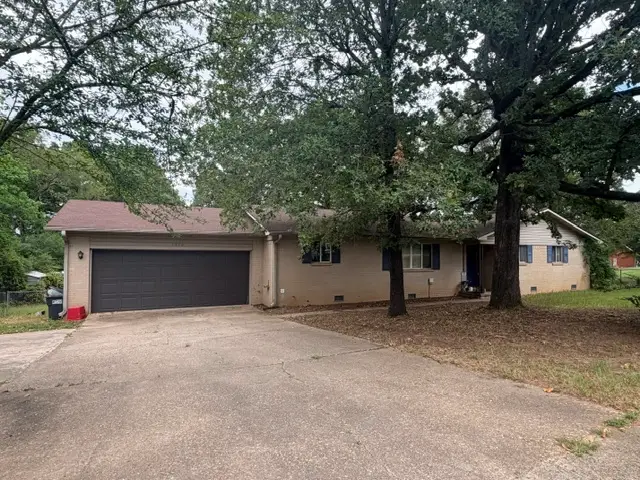 1370 Marina Road, Russellville, AR 72802 - #1