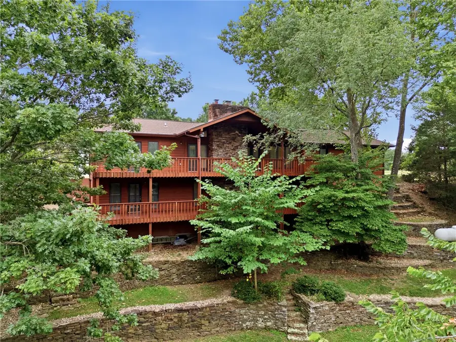 6 Fairway Drive, Holiday Island, AR 72631 - #3