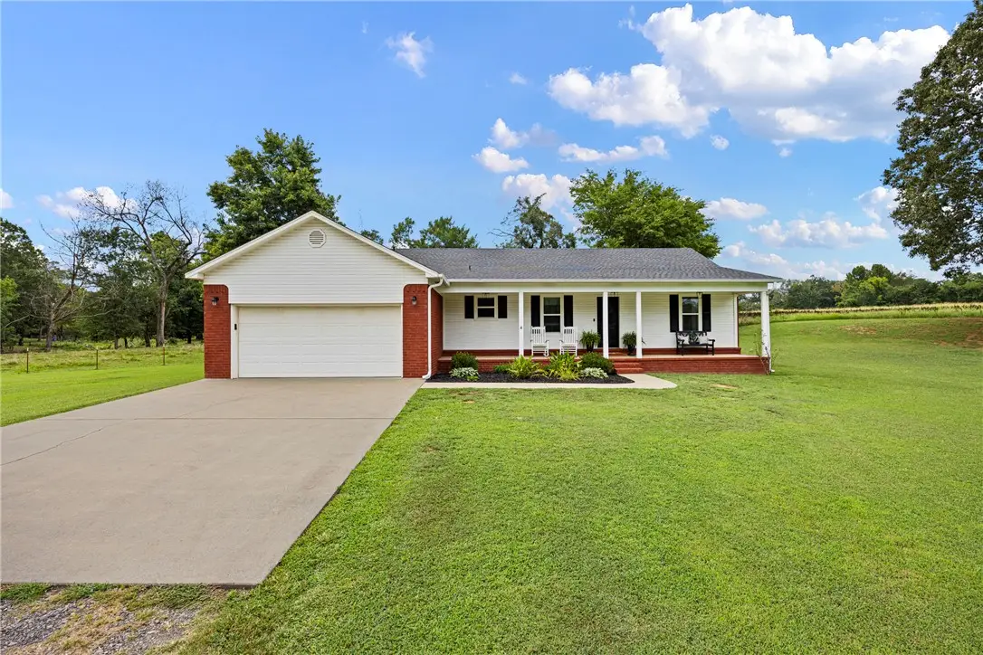 10098 Adobe Lane, Dardanelle, AR 72834 - #1