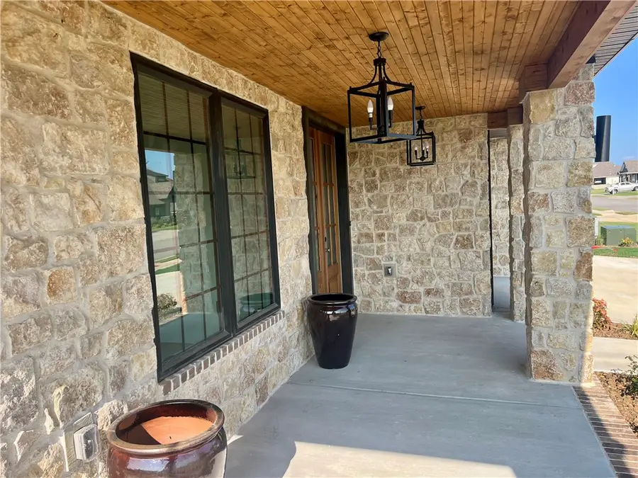1910 Crump Street, Pea Ridge, AR 72751 - #3