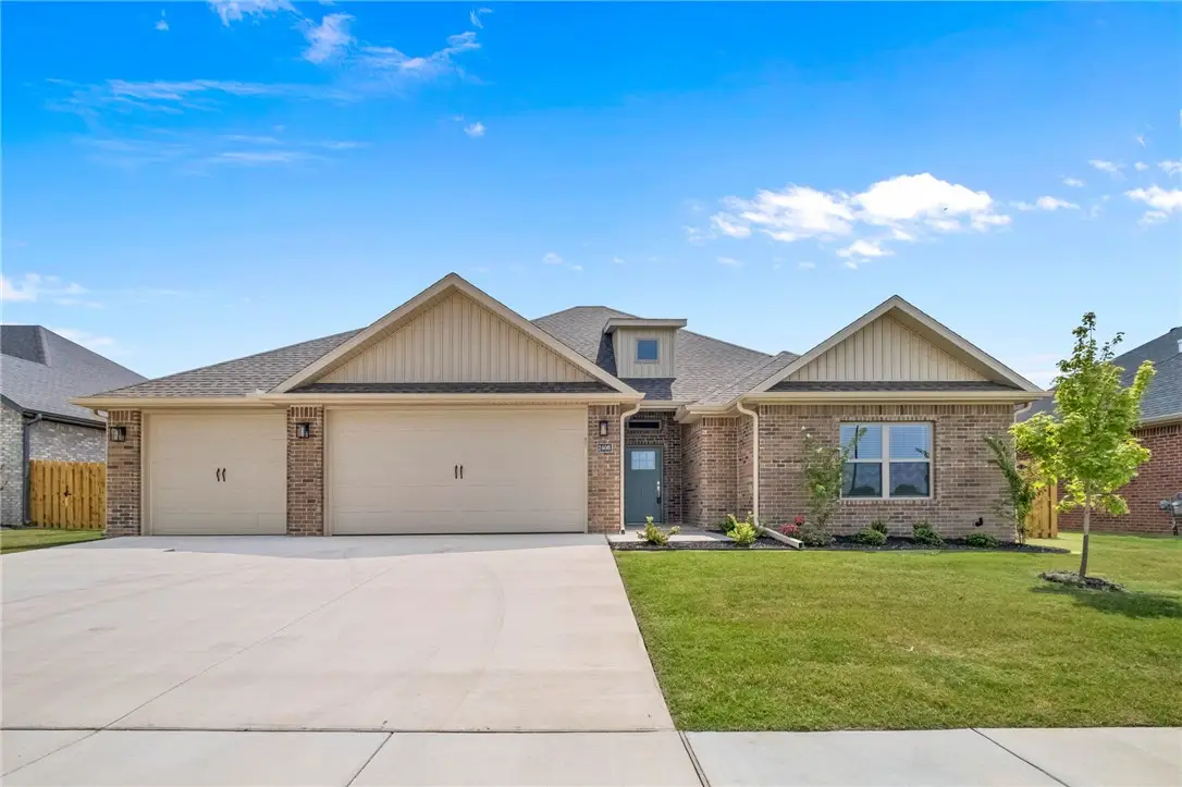2212 Charles Street, Pea Ridge, AR 72751 - #1