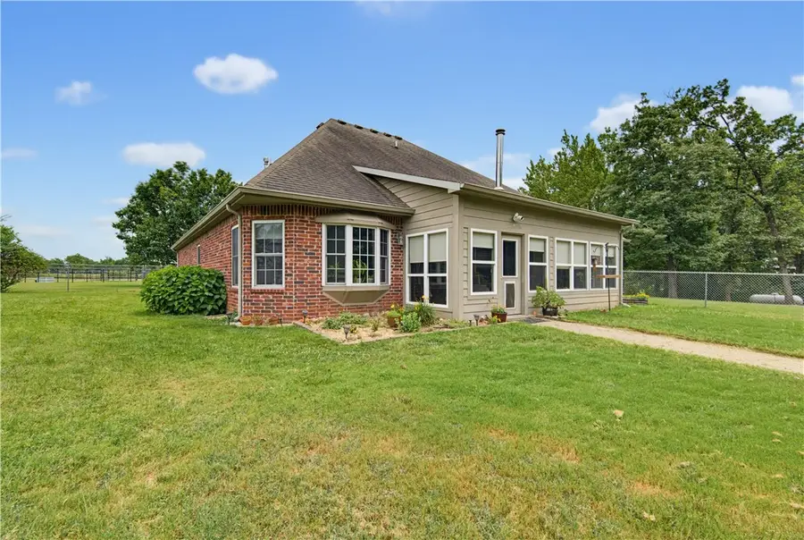16050 Highway 72, Gravette, AR 72736 - #3