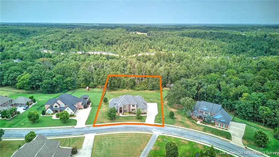 3511 Oak Tree Drive, Centerton, AR 72719 - #2