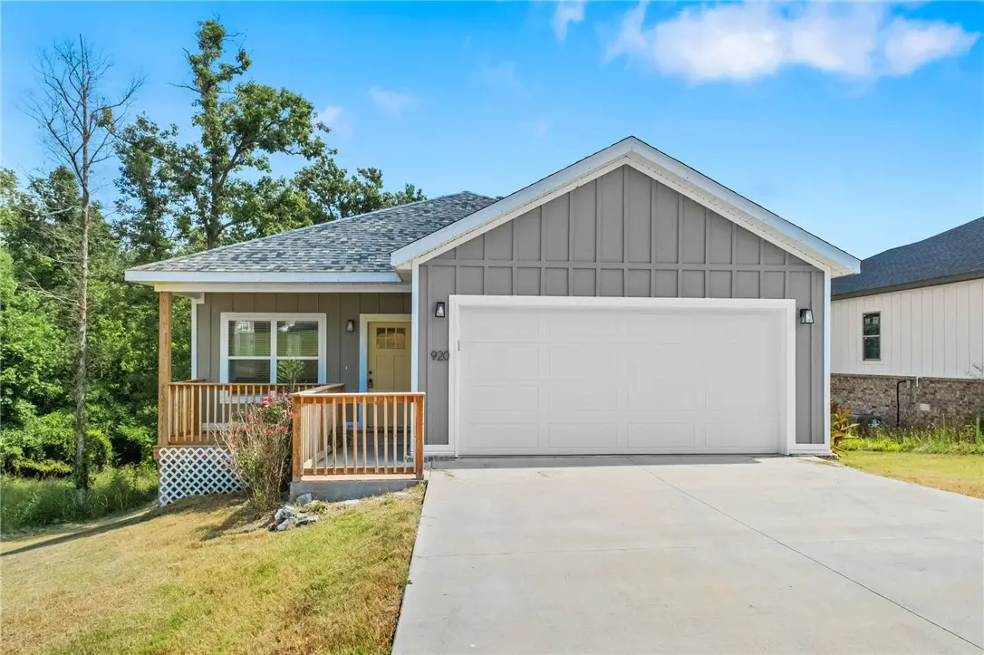 920 Snyder Springs Loop, Watts, OK 74964 - #1