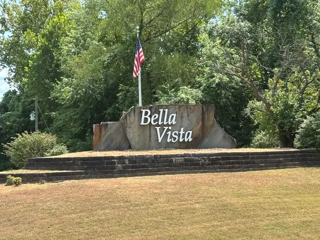 31 Lancaster Drive, Bella Vista, AR 72715 - #2