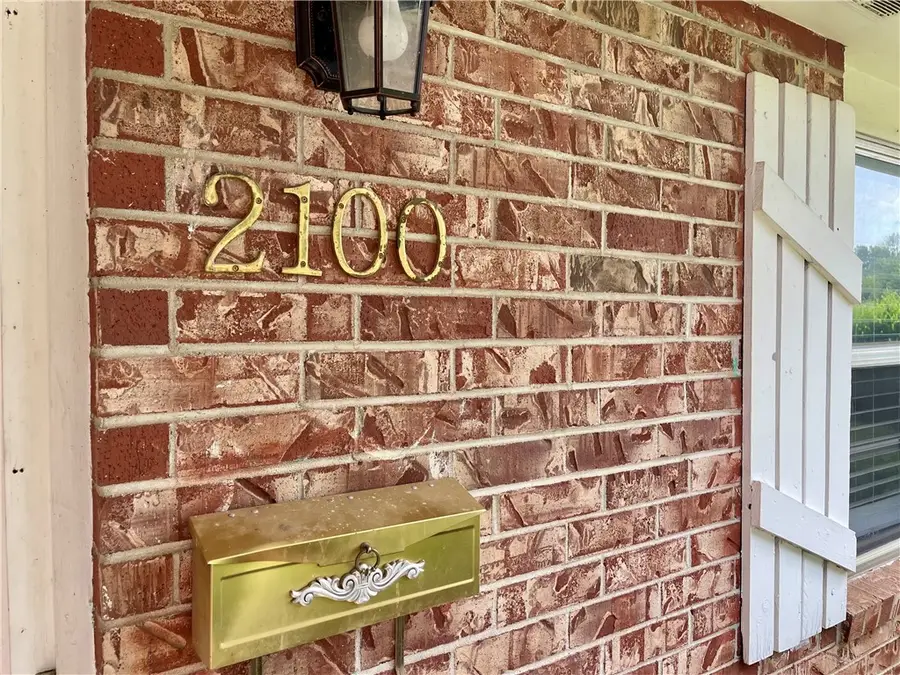 2100 Dee Avenue, Springdale, AR 72762 - #3