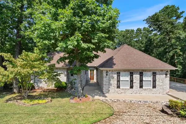 26 Leicester Drive, Bella Vista, AR 72714