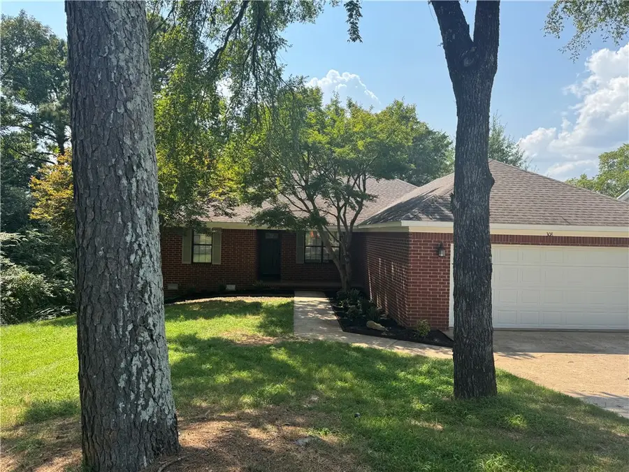 308 Preston Drive, Russellville, AR 72802 - #2